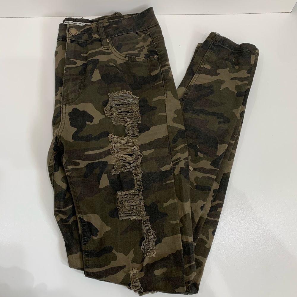 American Bazi Camo Print Distressed Jeans